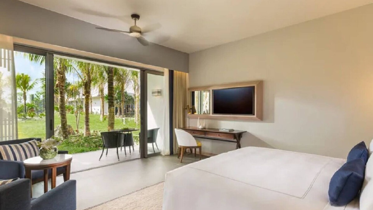 Plaine Magnien Hotel | You Shouldn’t Miss This! Swimming Pool, Free Parking, Close to Blue Bay Beach!