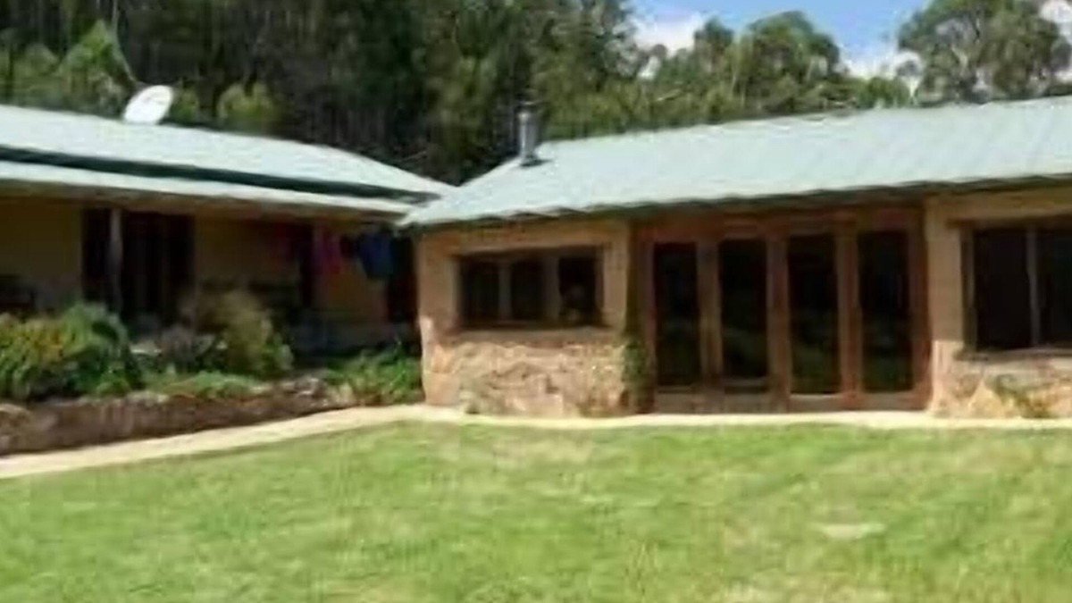 Invergordon House | Mudaridge - located at Gloucester