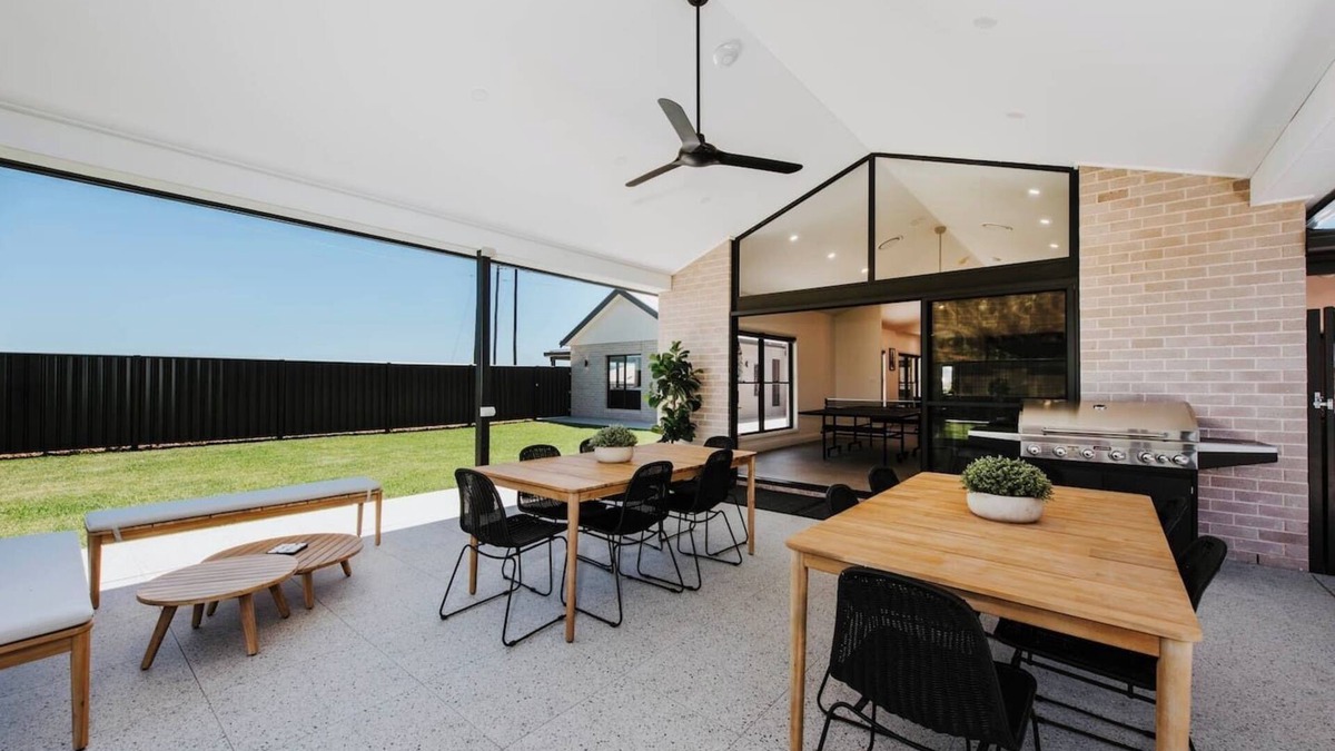 Central Mudgee House | Mudgee House Grand Serenity for Gather and Play