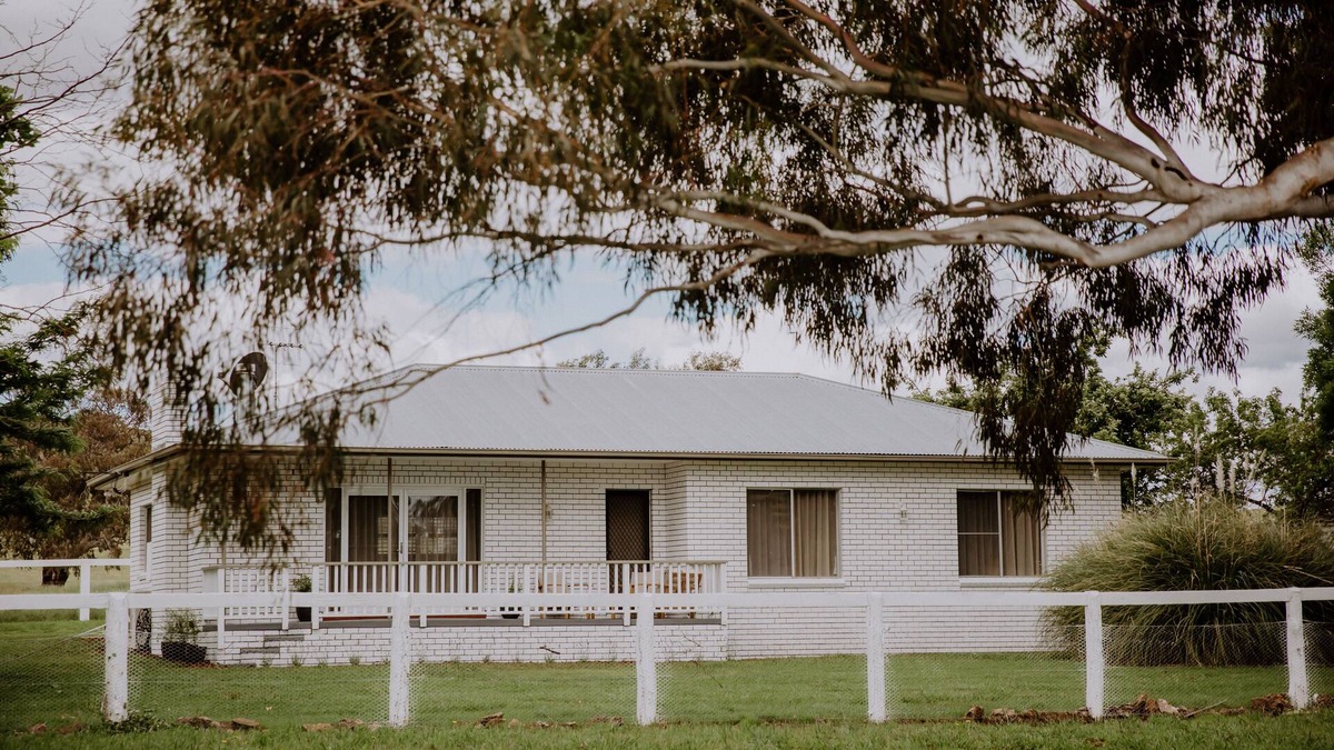 Wilbetree Other | Mudgee-orchard Cottage Just 8km on Gooree Farm Stay our Large Working Horse Stud
