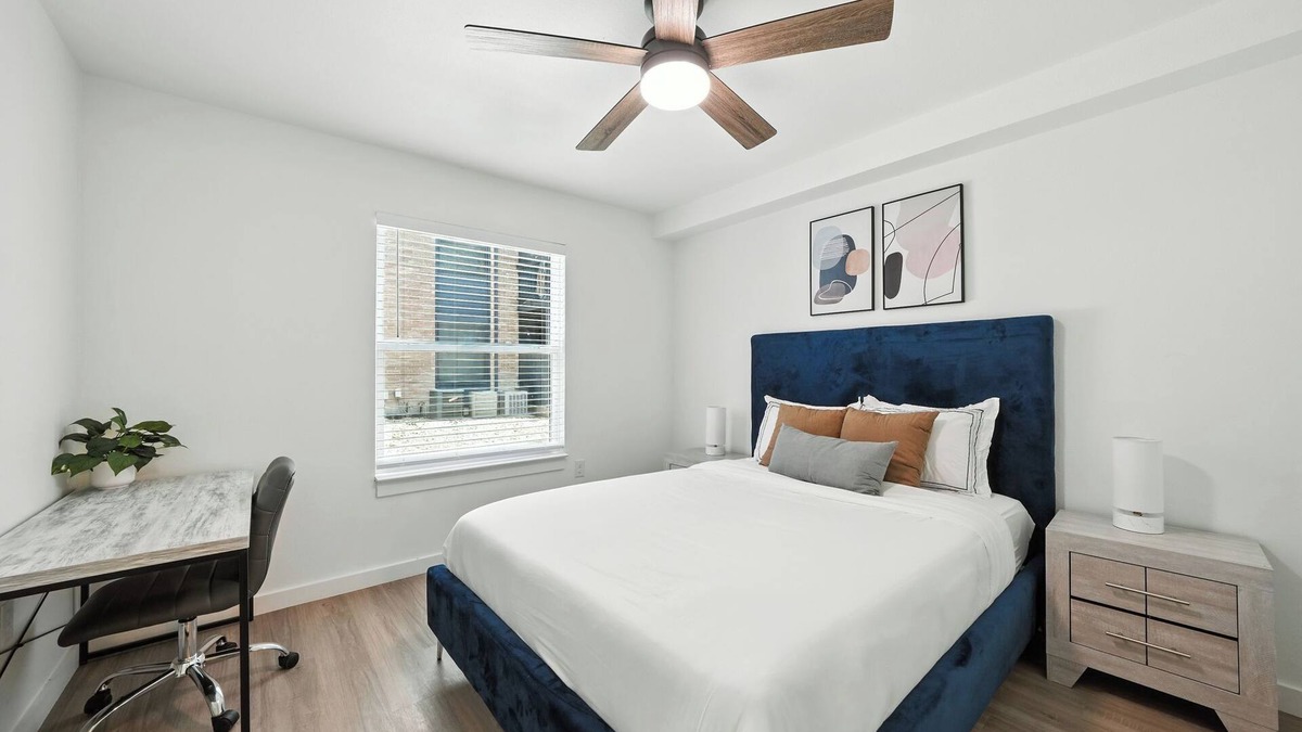 Windsor Park Apartment | Muelller Flats 1613 I Spacious 1 Bed 1 Bath