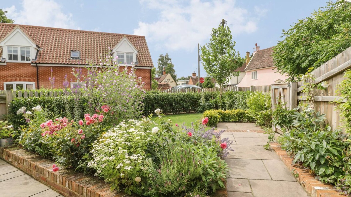Hadleigh Cottage | Mulberry Cottage
