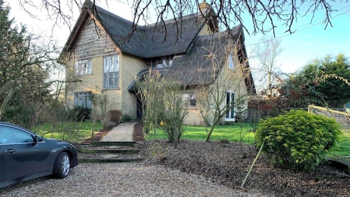 Hethel House | Mulberry House is a beautiful large country house