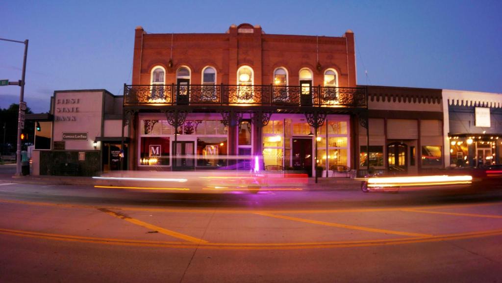 Tishomingo Hotel | Mulberry Inn
