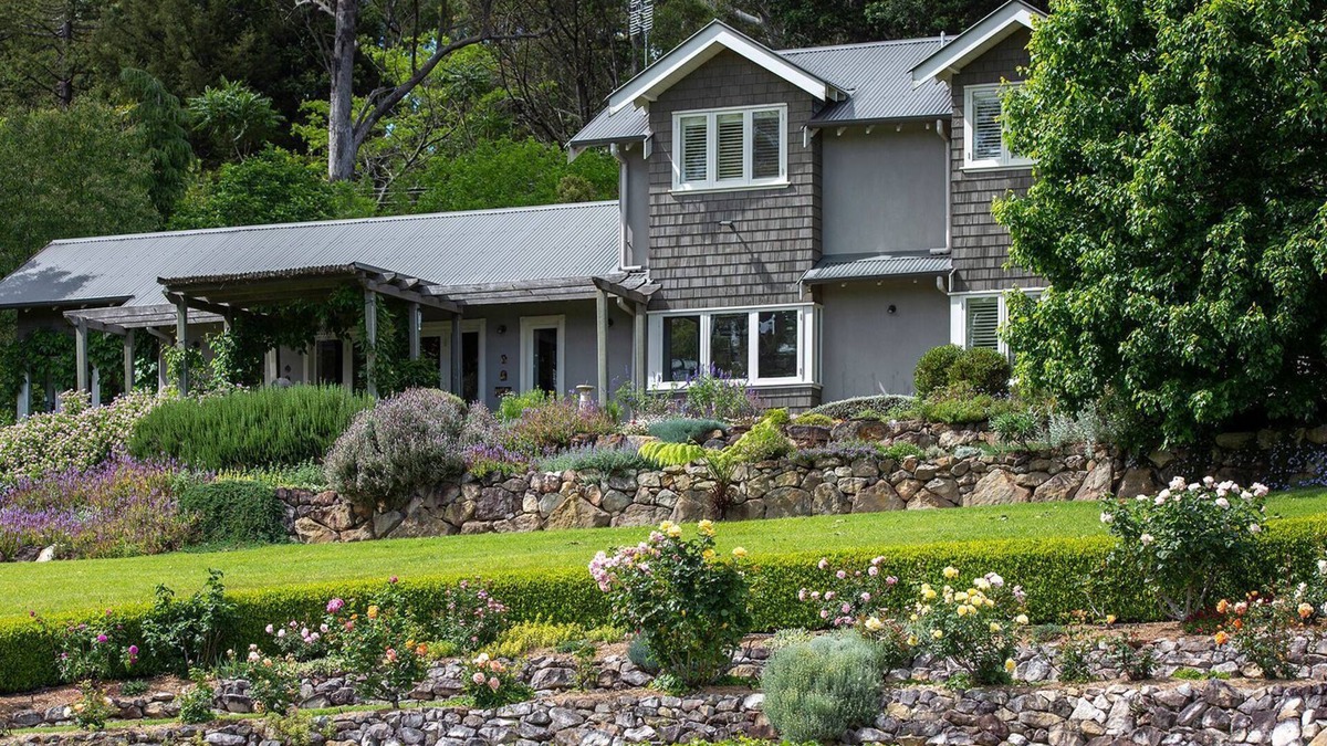 Bellawongarah House | Mulgrave House - By Latitude South Coast
