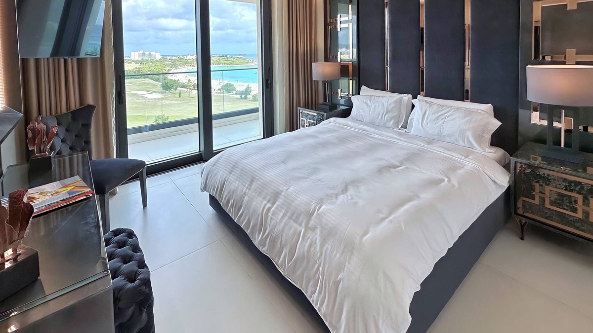 Maho Apartment | Mullet Bay Suites: Your Luxury Stay Awaits
