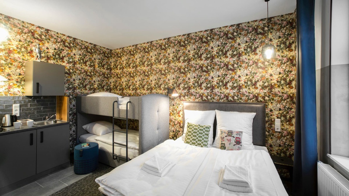 Herford Apartment | Multi-bed room for 4 guests with 21m² in Herford (168021)