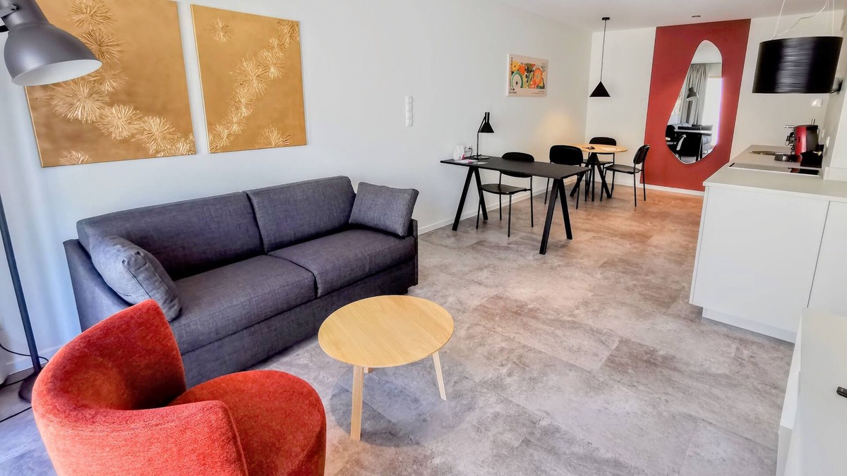 Meckenbeuren Apartment | Multi-bed room for 4 guests with 40m² in Meckenbeuren (296943)