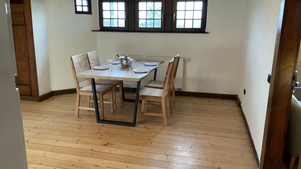 Innenstadt Other | Multi-bed room in the historic Gentilburg for up to 8 people