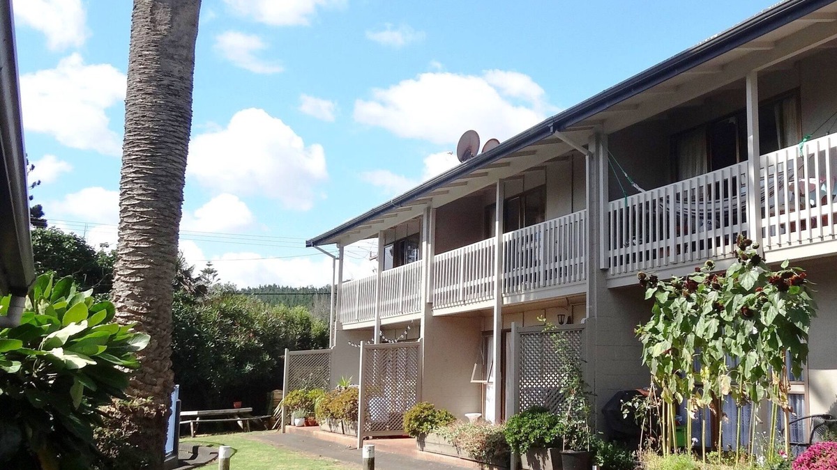 Muriwai Apartment | MURIWAI APT/UNIT