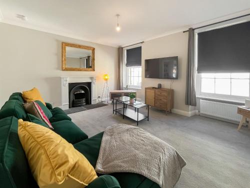 Duns Apartment | Murray Street Town House