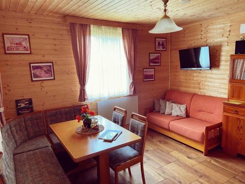 Knittelfeld Apartment | Murtal Lodge