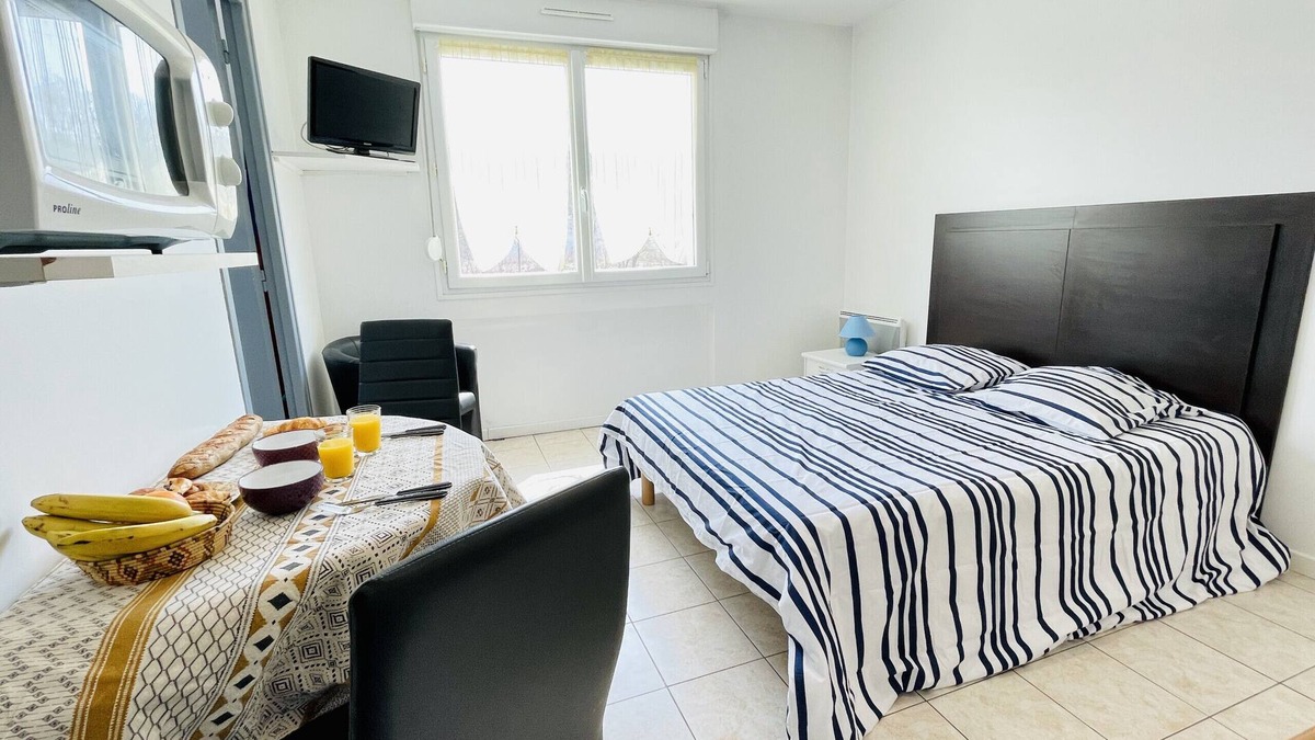 Forges-les-Bains Apartment | Musset: Pleasant apartment 300 meters from the spa entrance (Parking)