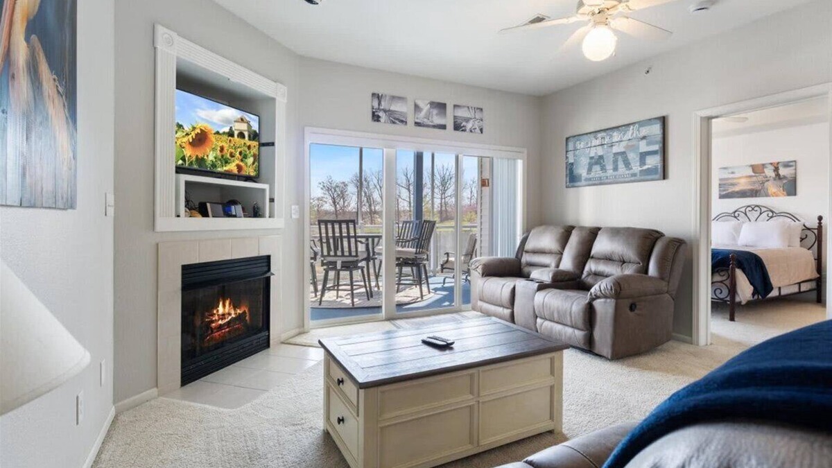 Lake Ozark Condo | MUST STAY 2b 2b at Monarch Cove - NEW everything!