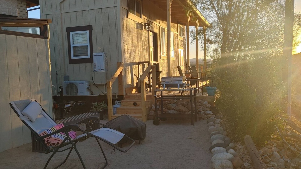 Wickenburg Cottage | Mustang Trail Ranch Casita. Natural desert setting open air living with views!