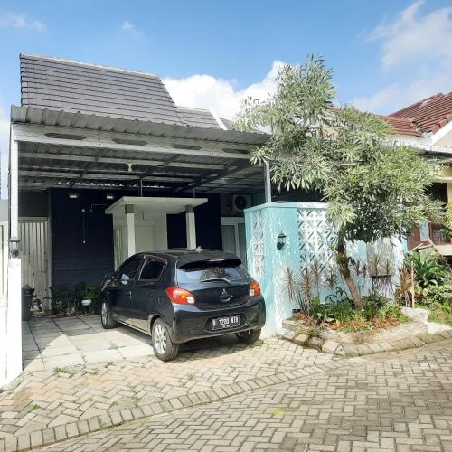 Lawang House | MUTI Homestay Syariah