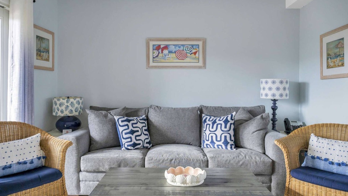 Napeague Apartment | My Amity 1BR Beachside Home | Tennis+Pool+WiFi+PKG