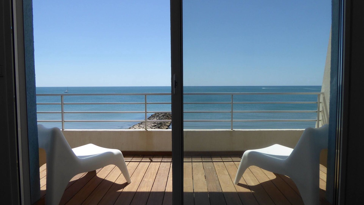 Palavas-les-Flots Apartment | MY BEACH: feet in the water