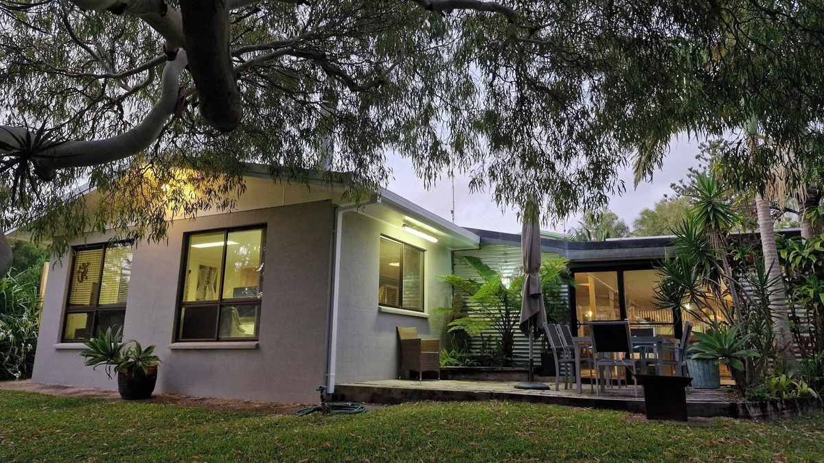Noosa North Shore House | My Beach Getaway, Teewah Beach, Cooloola National Park. Family and Pet Friendly!