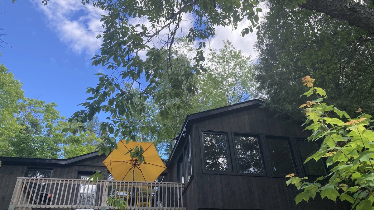 Amherst Cottage | My Chic Cabane Near Mont-Tremblant