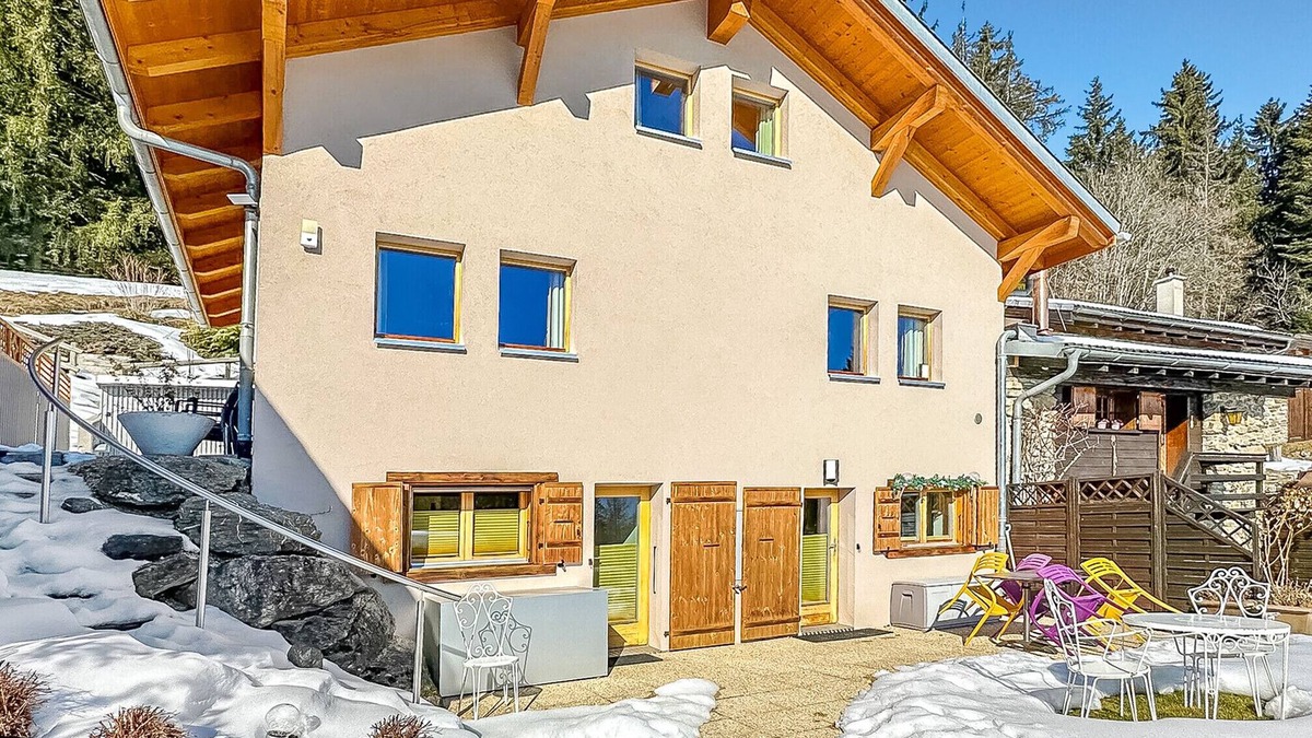 Anzere Apartment | My Cosy Flat in the Mountains