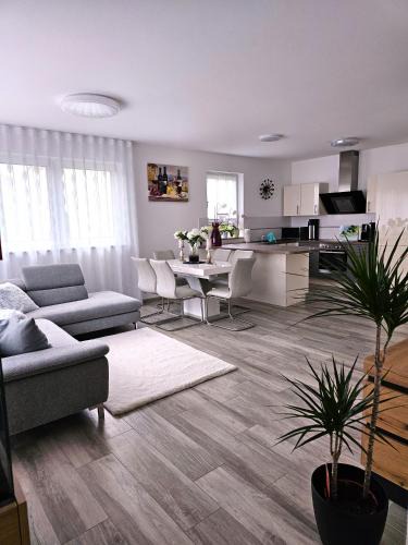 Gollsdorf Apartment | MY HOME Am DISSENHORN