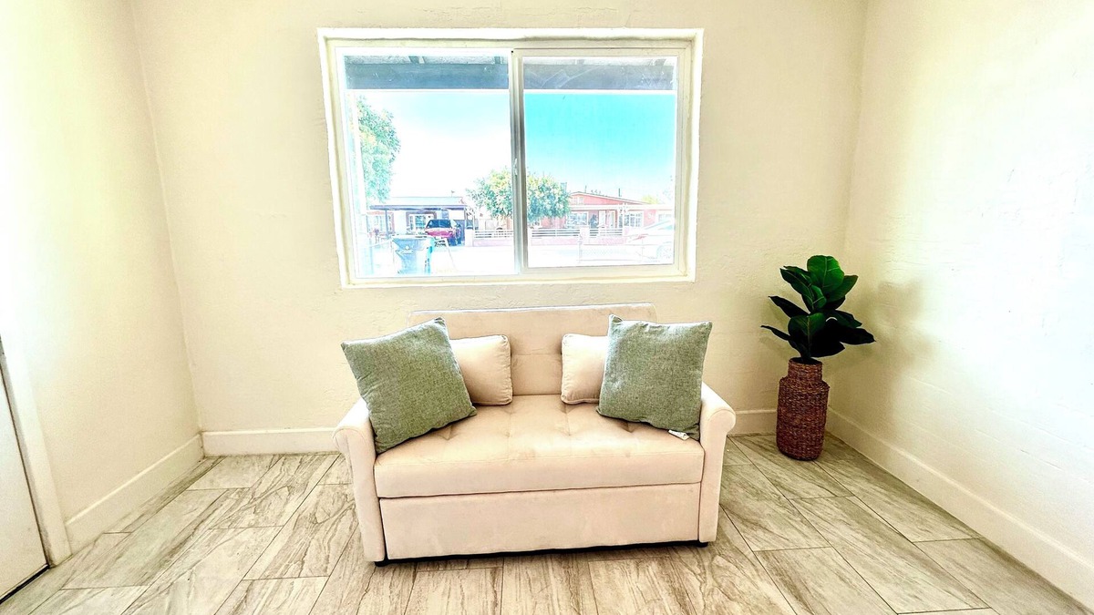 South Mountain Apartment | My little house