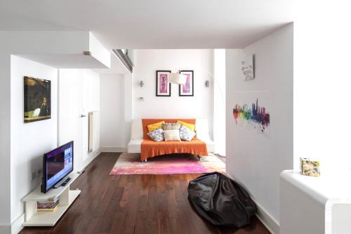 Woolwich Apartment | My London Holiday Home