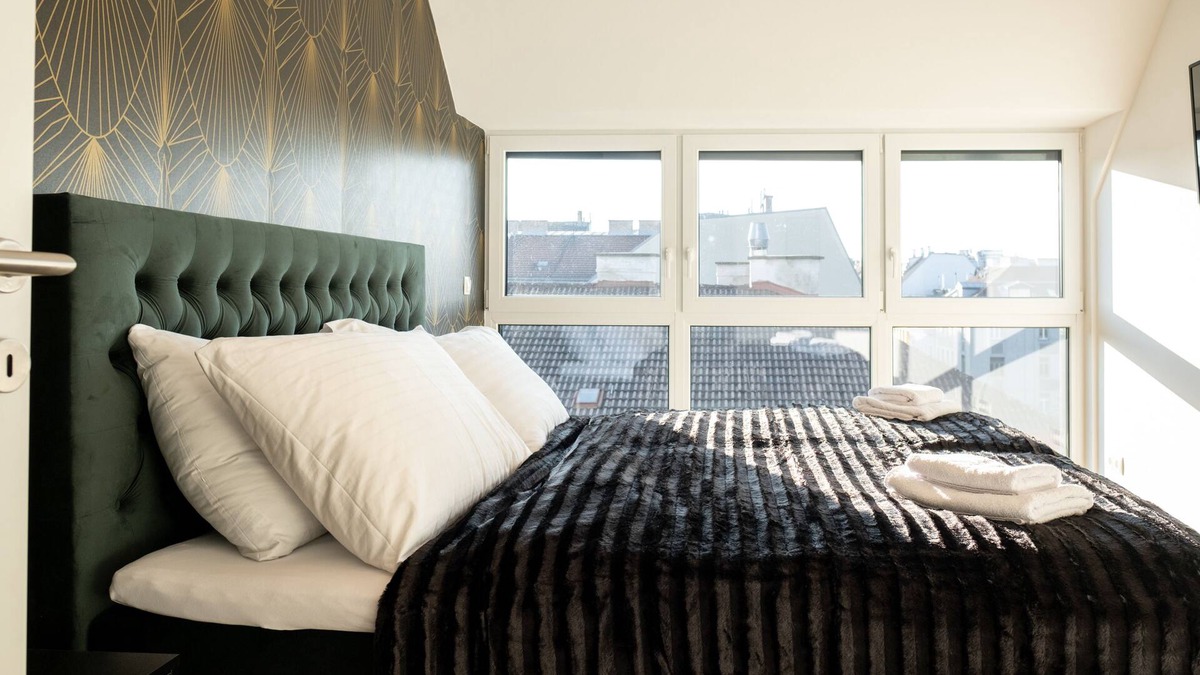 Hundsturm Apartment | My Perfect Penthouse