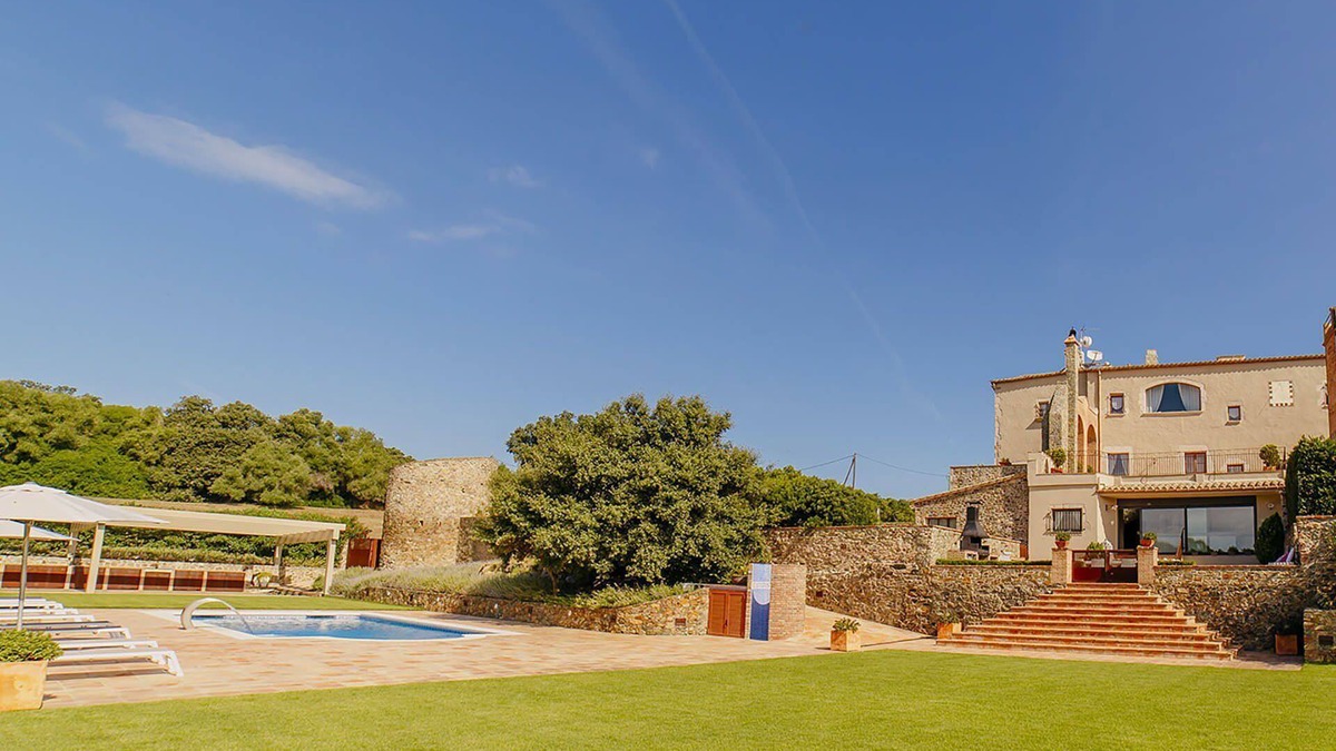 Forallac Villa | My Rental Homes - Villa Imperial with private pool and SPA