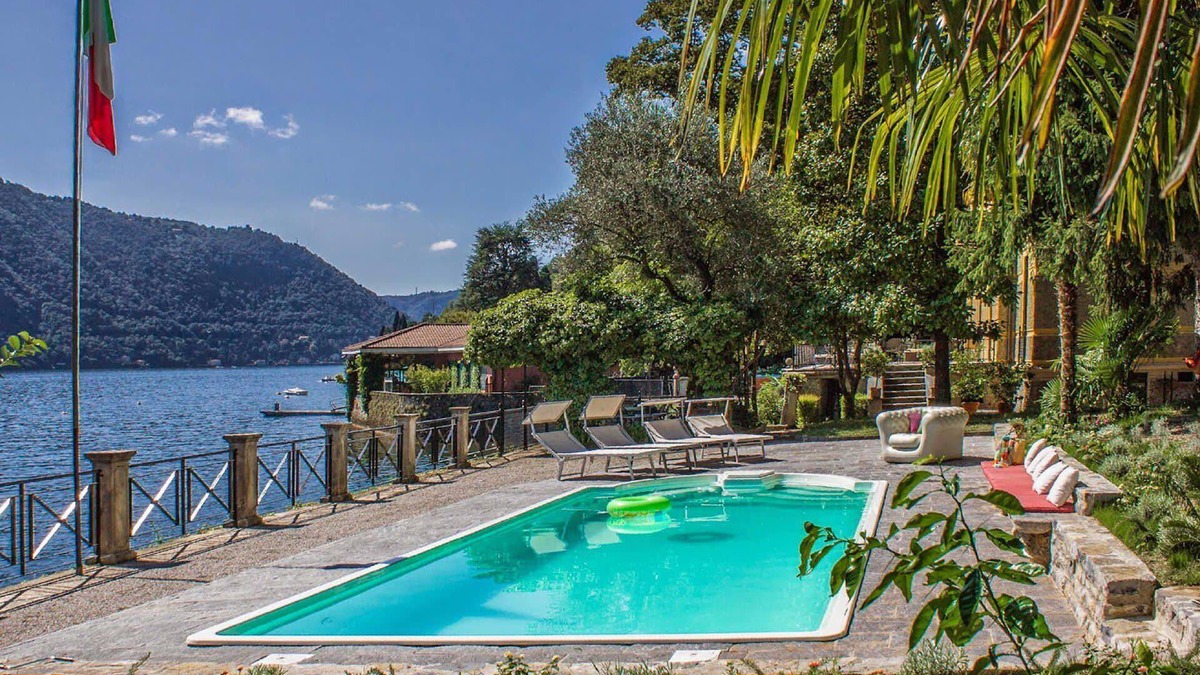 Moltrasio Villa | My Rental Homes - Villa Virgina with direct access to the lake from private dock