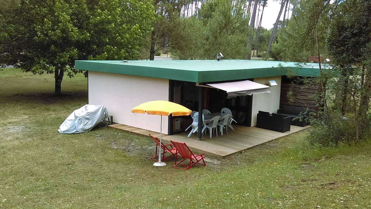 Leon House | My vacation home in the villages under the pines.