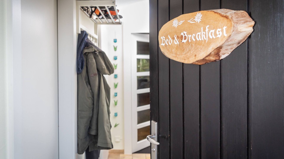 Bottmingen Bed & Breakfast | MyBedNBreakfast