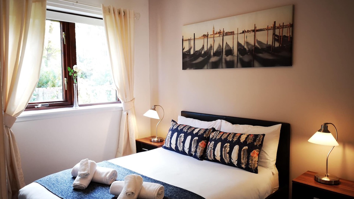 Paisley Apartment | Mycosy 605, 1 BR Apartment, Great Location - Paisley