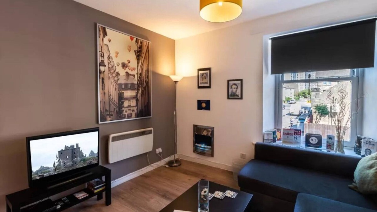 Paisley Apartment | Mycosyapartments 54, 1Br Apartment, Great Location - Paisley