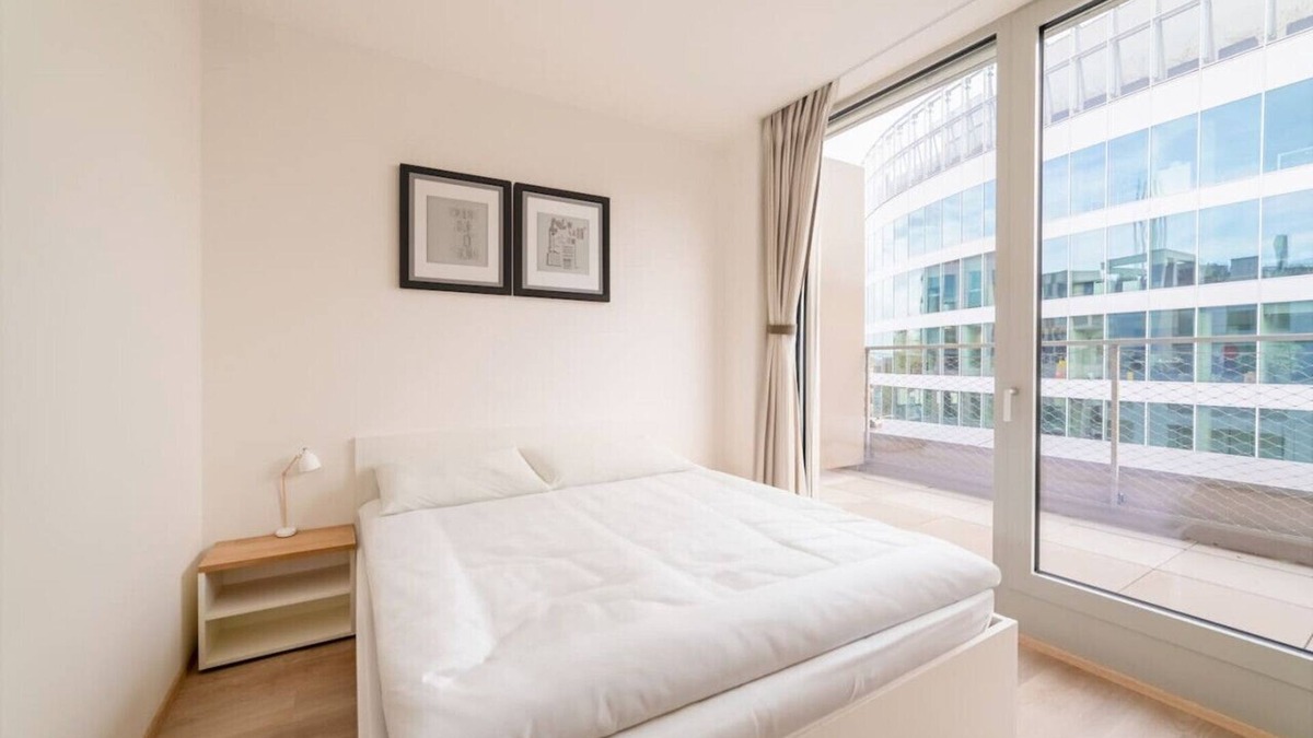 Smichov Apartment | MyMozart City Center Residence: Pearl Suite