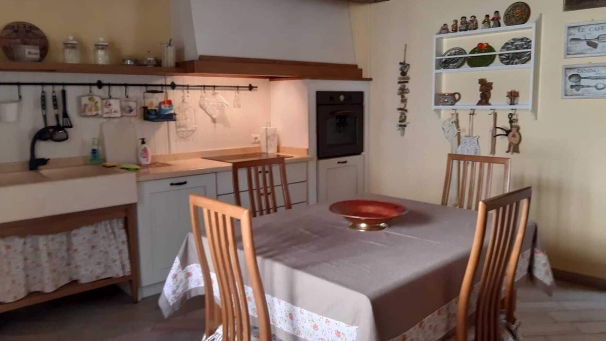 Corniglio Apartment | Myosotis Apartment "AT BENNY'S HOUSE"