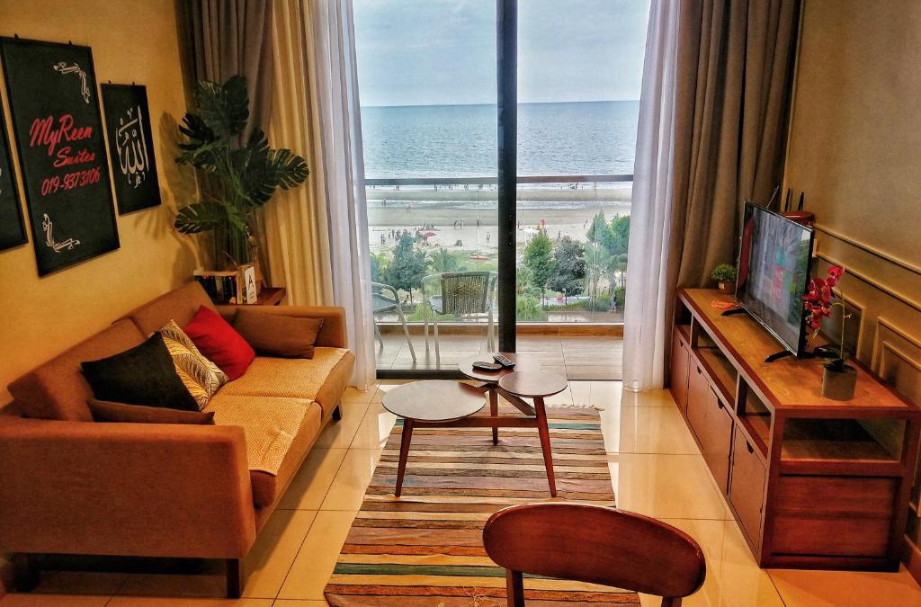 Balok Apartment | Myreen's Suite @ Timurbay Beachfront Residence