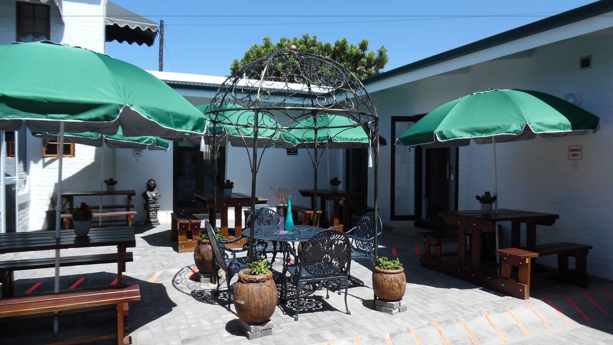 Still Bay Bed & Breakfast | Myrtles Retreat
