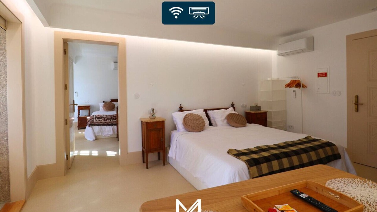 Penafiel House | MyStay - Casa Matriz Séc. XVI | Two Bedroom Suite