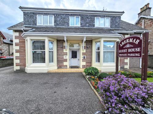 Inverness City Centre House | mySTAYINN Abermar 12 Bedroom House