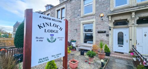 Inverness City Centre House | mySTAYINN Kinloch 7 Bedroom House