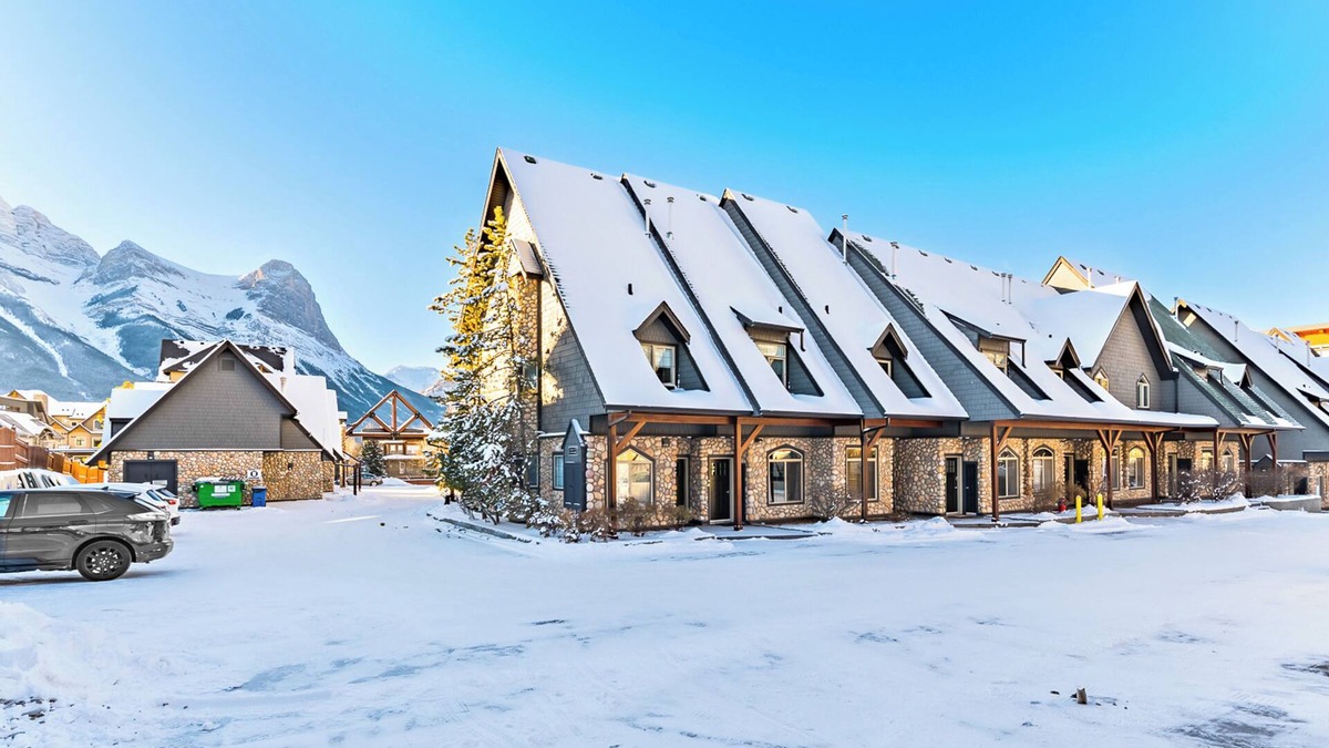 Canmore House | Mystic Getaway