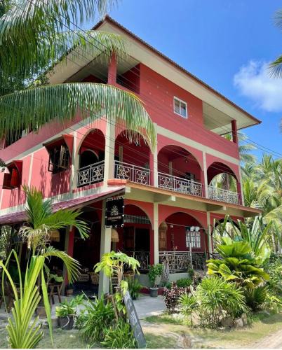 Chaloklum Resort | Mythai Guesthouse
