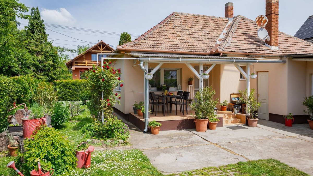 Fonyodliget House | Nádor (FOD125) by Interhome