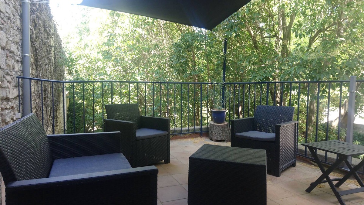 Quartier Administrations Apartment | Nîmes Arènes 90 m2 + Terrasse vue sur Parc