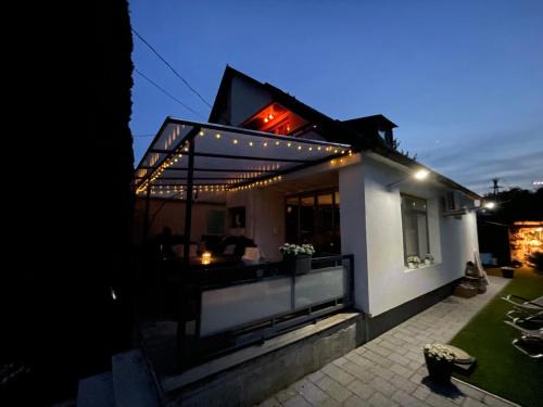 Balatonkenese House | Nóra Apartman
