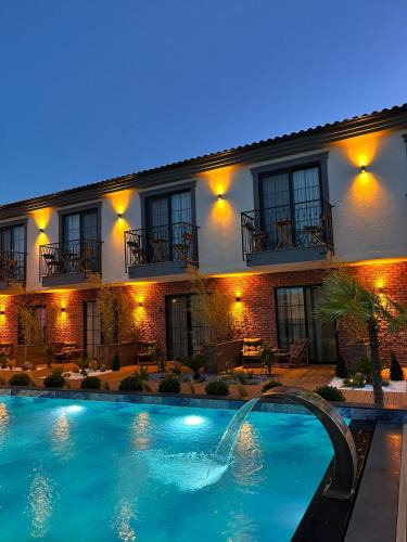 Ayvalik Bed & Breakfast | Nüans Küçükköy