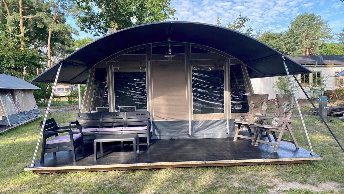 Mol Cabin | n/a