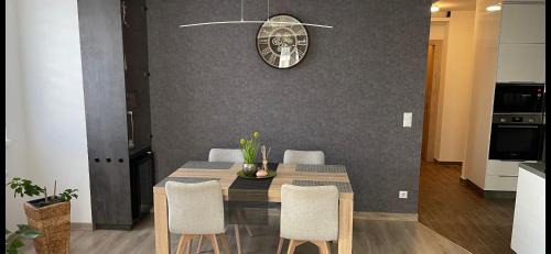 Vizafogo Apartment | N.Cristian Apartment